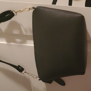 Crossbody/makeup bag